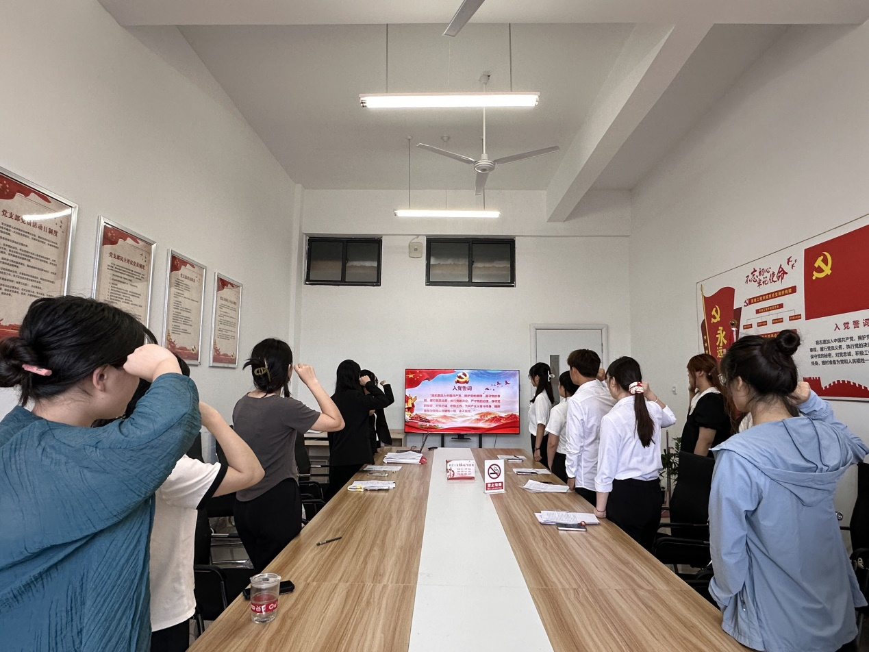 图片4.png 图片4.png