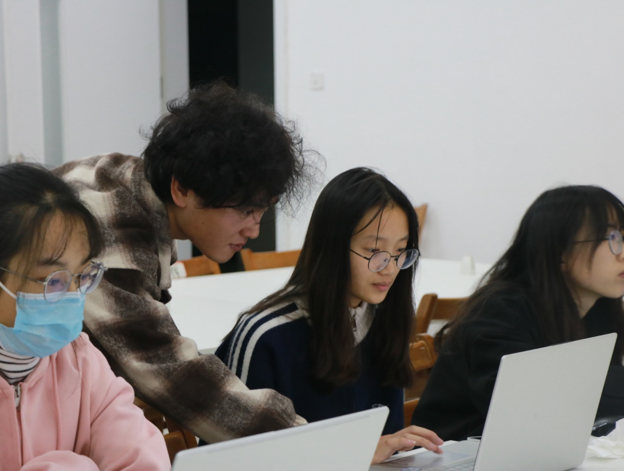 图片3.png 图片3.png