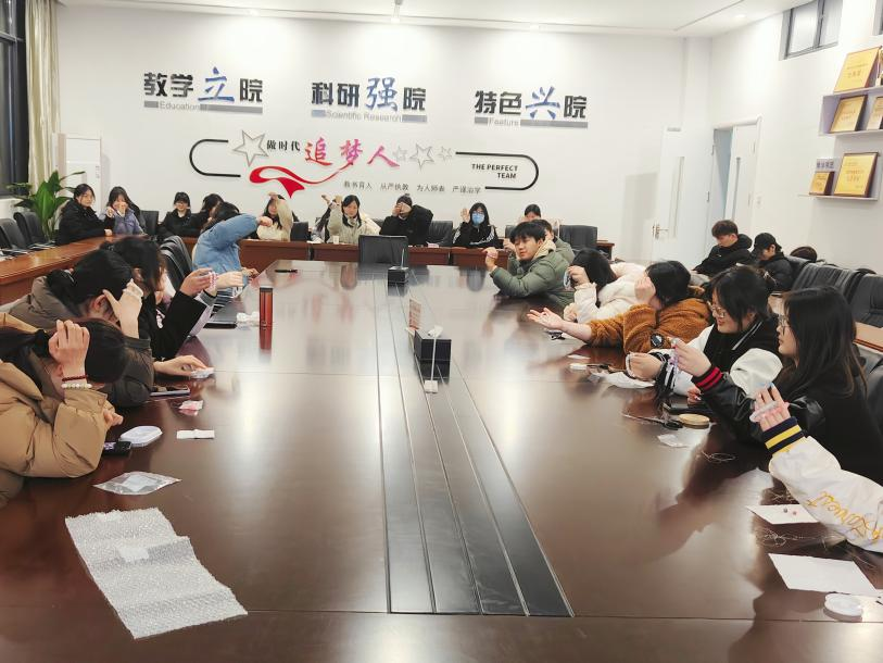 图片4.png 图片4.png