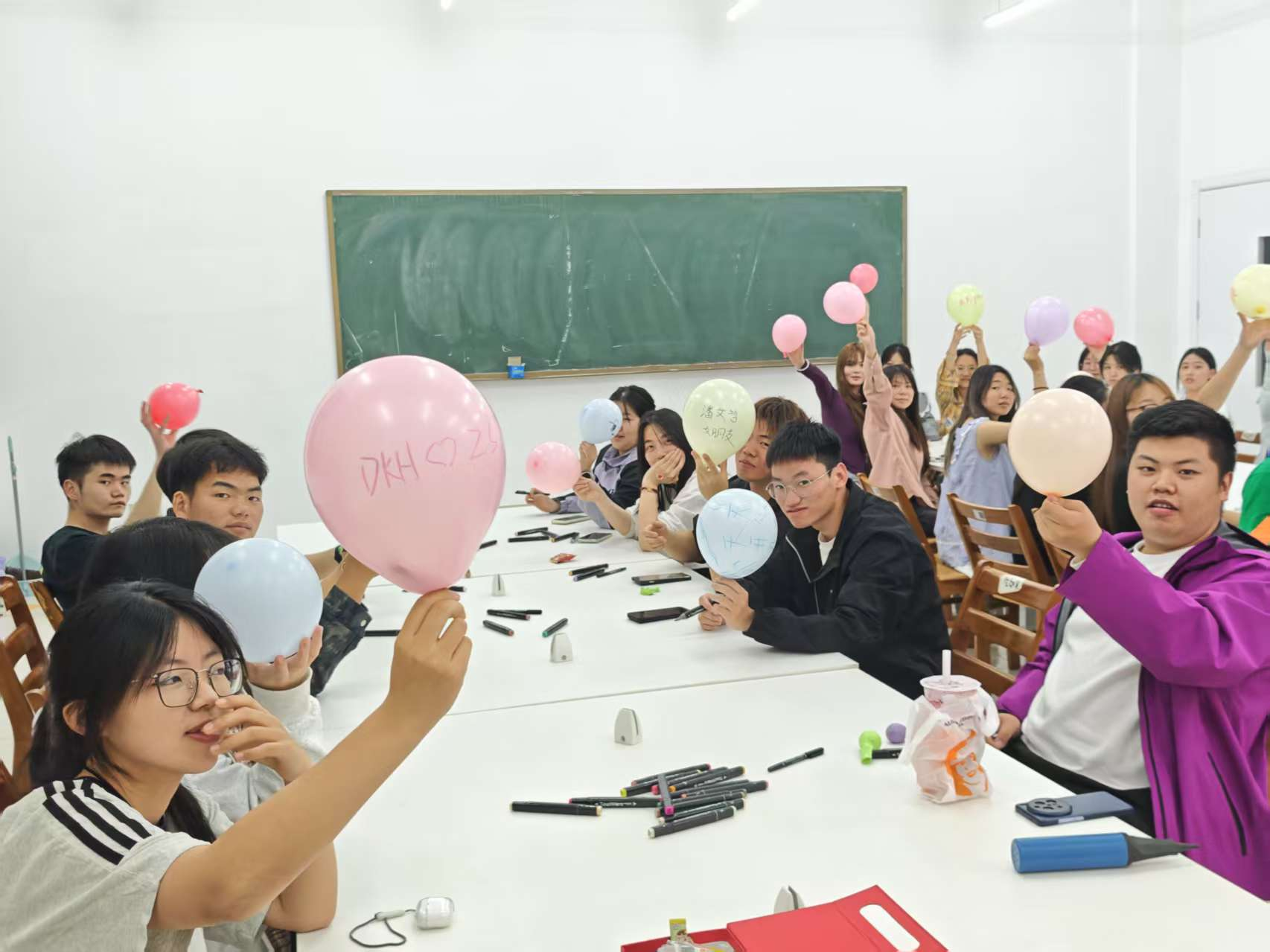 图片3.png 图片3.png