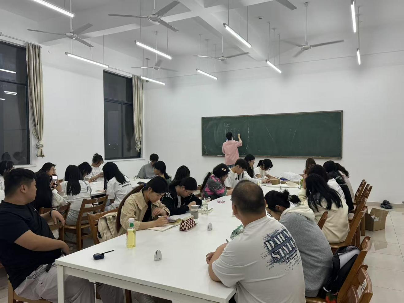 图片1.jpg 图片1.jpg