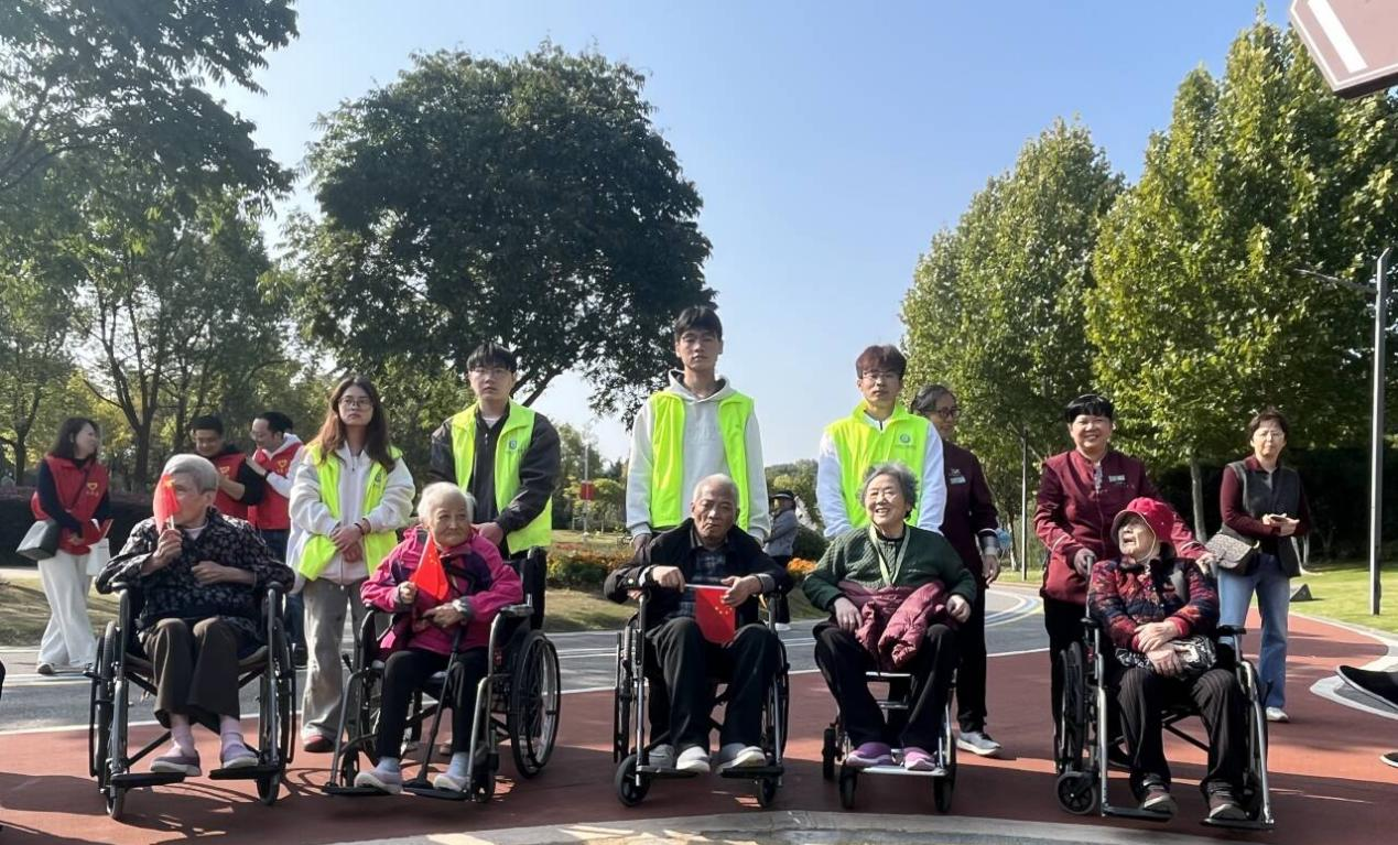 图片2.png 图片2.png